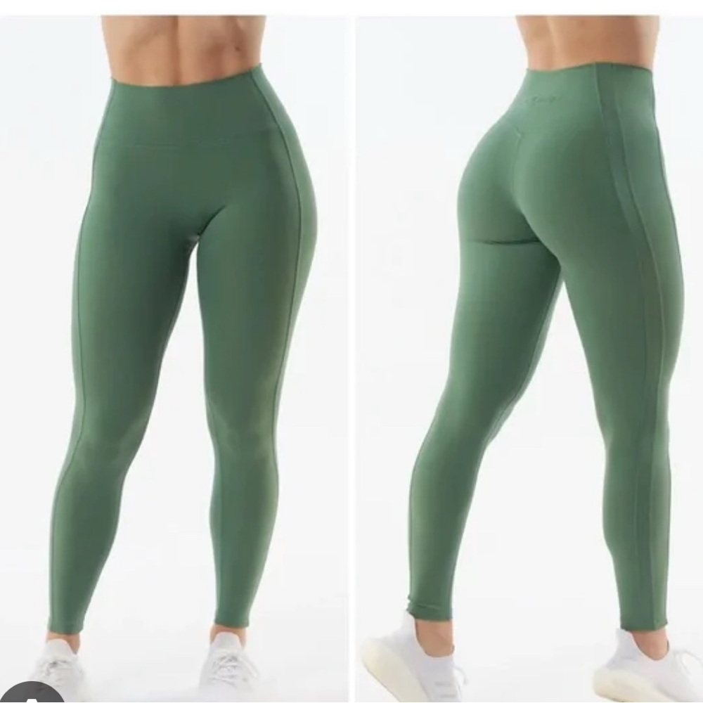 Alphalete pulse kinetic Green Leggings small